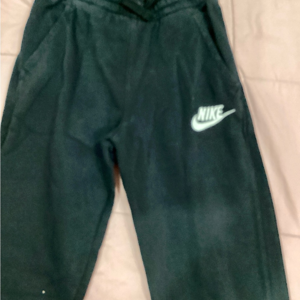 NIKE SWEATS